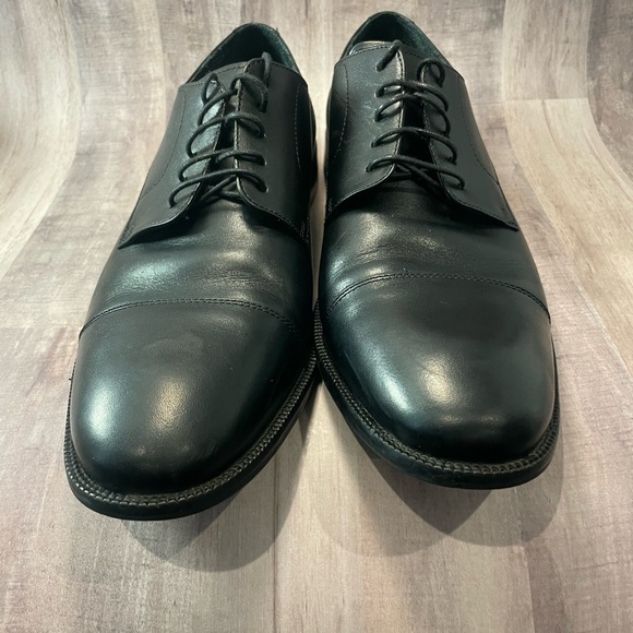 Cole Haan Black Leather Benton Cap Toe Oxford II Dress Shoes C24121 sz: US 11 M - Picture 2 of 13